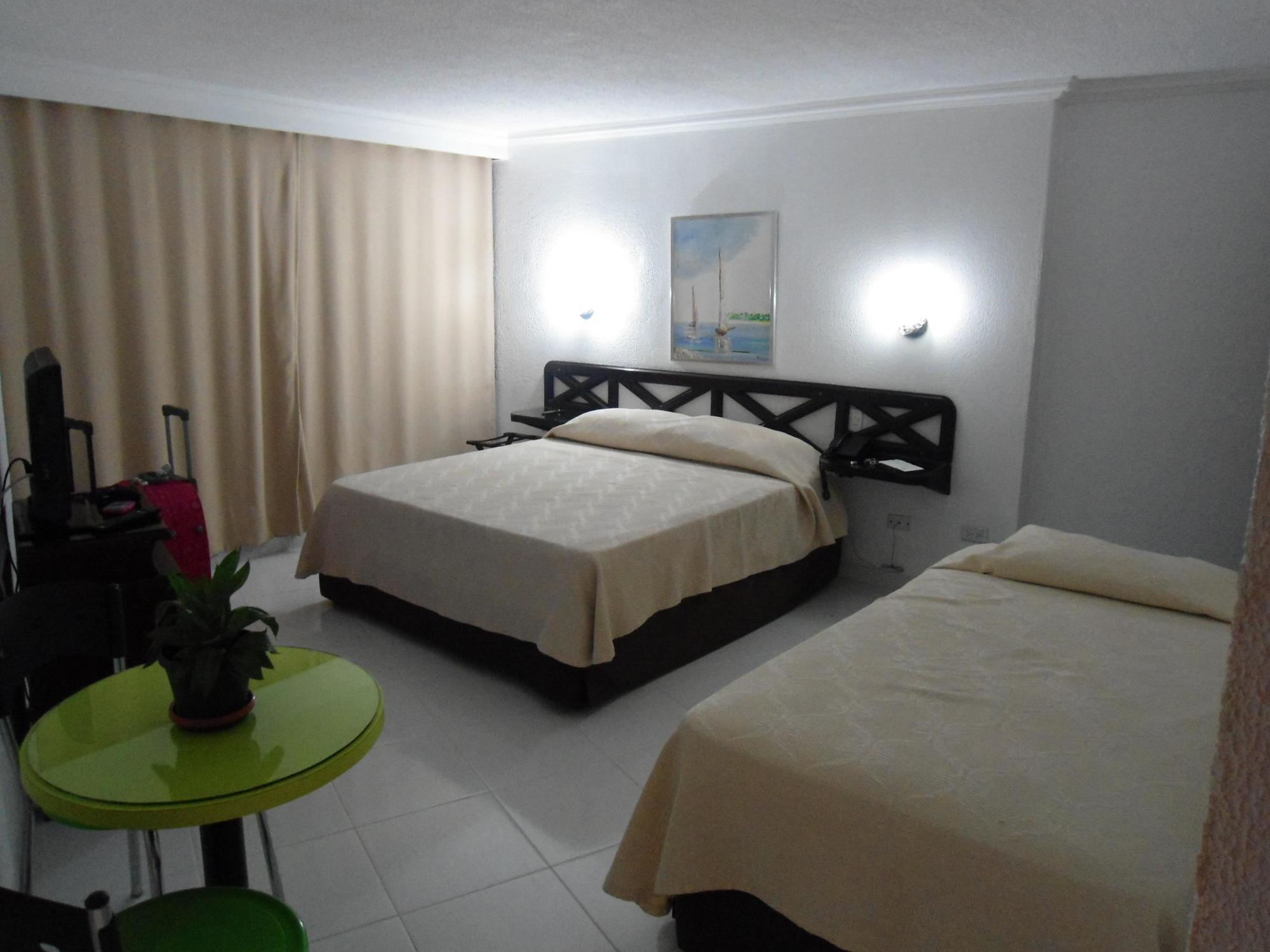 Calypso Beach Hotel ซานอันเดรส ภายนอก รูปภาพ